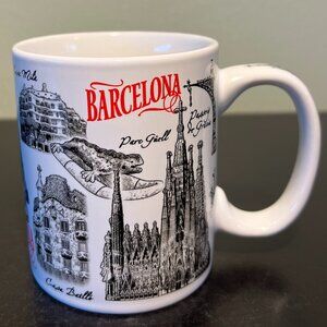 Barcelona SPAIN Landmarks Souvenir Ceramic Mug ~ La Sagrada Família ~ Europe